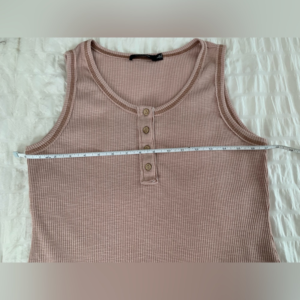 Doe & Rae Button-Front Ribbed Tank Top - Picture 10 of 16